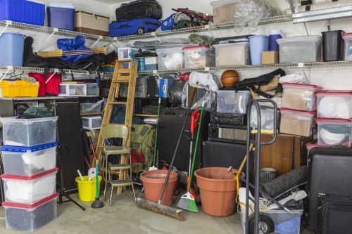 Organized house clearance preparations in Charlton
