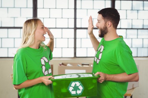 Benefits of utilizing skip hire services in Charlton